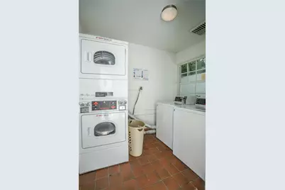 920 Pennsylvania Ave #206, Miami Beach, FL 33139 - Photo 10
