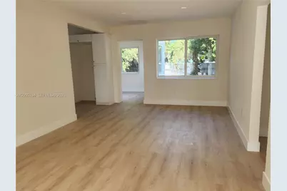 815 NE 134th St, North Miami, FL 33161 - Photo 2