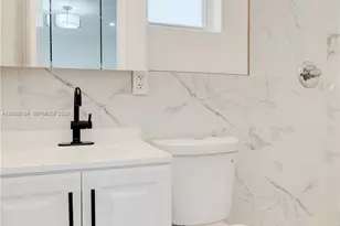 1921 NE 158th St, North Miami Beach, FL 33162 - Photo 24