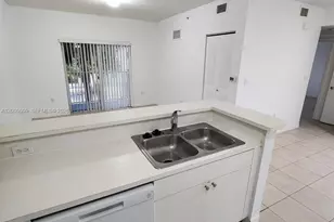 11060 SW 196th St, Cutler Bay, FL 33157 - Photo 4