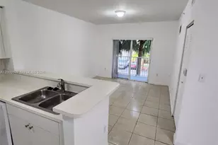 11060 SW 196th St, Cutler Bay, FL 33157 - Photo 10