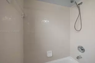 5861 S Sable Cir, Margate, FL 33063 - Photo 24