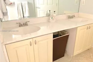 3245 NE 184th St, Aventura, FL 33160 - Photo 16