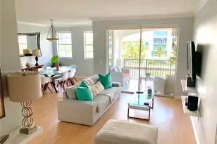 3245 NE 184th St, Aventura, FL 33160 - Photo 2