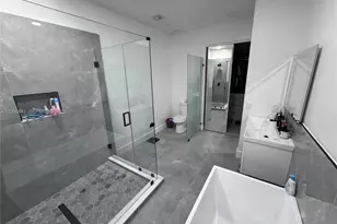 23922 SW 108th Ave, Homestead, FL 33032 - Photo 4