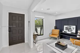2360 Bayberry Dr, Pembroke Pines, FL 33024 - Photo 8
