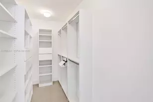 15901 Collins Ave, Sunny Isles Beach, FL 33160 - Photo 26