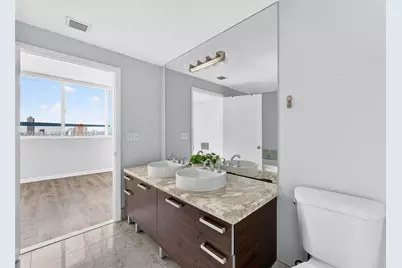 244 Biscayne Blvd #3702, Miami, FL 33132 - Photo 10