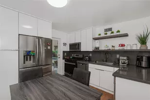 367 E 46th St, Hialeah, FL 33013 - Photo 6