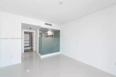 92 SW 3rd St #4612, Miami, FL 33130 - Photo 14