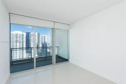 92 SW 3rd St #4612, Miami, FL 33130 - Photo 18