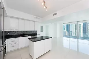 92 SW 3rd St, Miami, FL 33130 - Photo 10