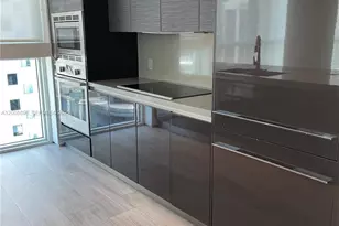 1080 Brickell Ave, Miami, FL 33131 - Photo 18