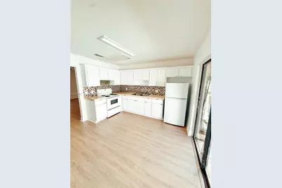 4259 Royal Banyan Way #B, Lake Worth, FL 33461 - Photo 10