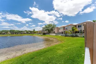 945 SW 154th Ct, Miami, FL 33194 - Photo 34