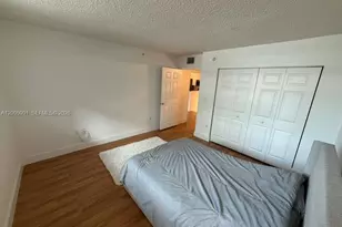 1155 Brickell Bay Dr, Miami, FL 33131 - Photo 14