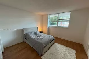 1155 Brickell Bay Dr, Miami, FL 33131 - Photo 16