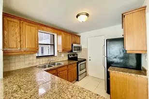 2320 S Cypress Bend Dr, Pompano Beach, FL 33069 - Photo 2