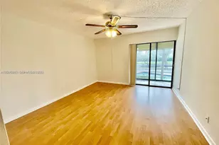 2320 S Cypress Bend Dr, Pompano Beach, FL 33069 - Photo 16