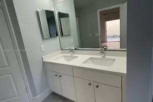 9929 NW 29th Terrace, Doral, FL 33172 - Photo 14