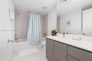 460 NE 28th St, Miami, FL 33137 - Photo 20