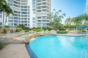 19101 NE 36th Ct, Aventura, FL 33180 - Photo 18