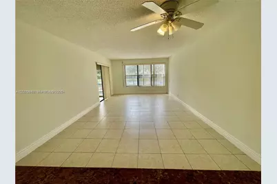 2320 S Cypress Bend Dr #204, Pompano Beach, FL 33069 - Photo 8