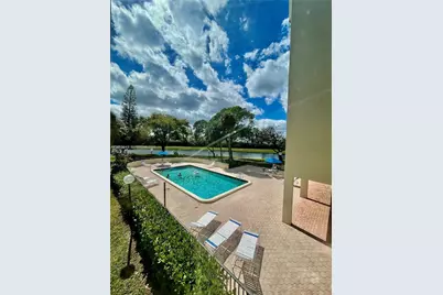 2320 S Cypress Bend Dr #204, Pompano Beach, FL 33069 - Photo 22