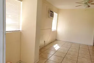 2114 McKinley St, Hollywood, FL 33020 - Photo 4