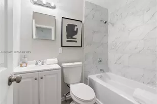 452 SW 4th Ave, Fort Lauderdale, FL 33315 - Photo 4
