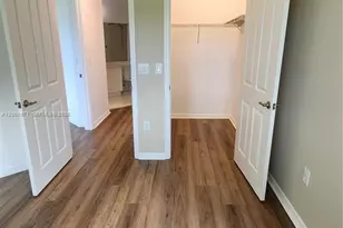 3600 Oaks Clubhouse Dr, Pompano Beach, FL 33069 - Photo 34