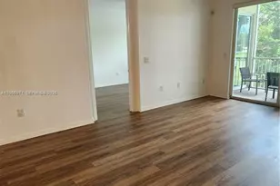 3600 Oaks Clubhouse Dr, Pompano Beach, FL 33069 - Photo 16