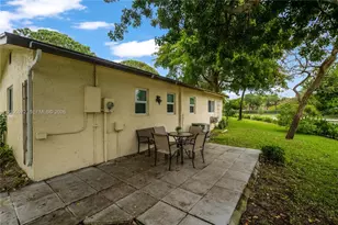 410 SW Natura Ave, Deerfield Beach, FL 33441 - Photo 36