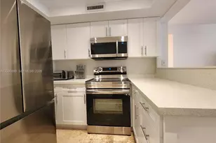 3505 S Ocean Dr, Hollywood, FL 33019 - Photo 2