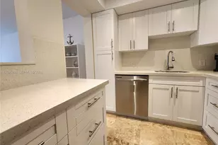 3505 S Ocean Dr, Hollywood, FL 33019 - Photo 10