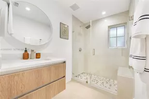 120 Salamanca Ave, Coral Gables, FL 33134 - Photo 12