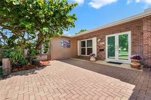 9321 SW 104th Ct, Miami, FL 33176 - Photo 2