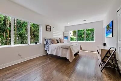 720 Minorca Ave #-, Coral Gables, FL 33134 - Photo 12