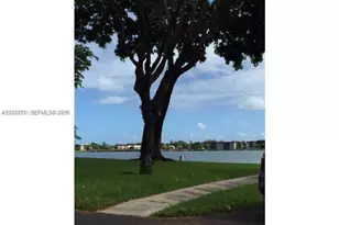 20840 San Simeon Way, Miami, FL 33179 - Photo 24