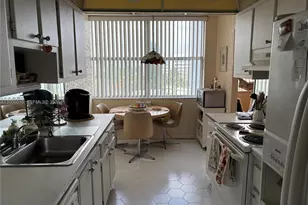 1200 NE Miami Gardens Dr, Miami, FL 33179 - Photo 10