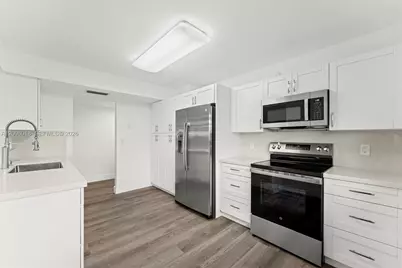 16171 Blatt Blvd #401, Weston, FL 33326 - Photo 4