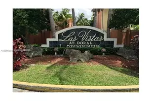 8290 Lake Dr, Doral, FL 33166 - Photo 34