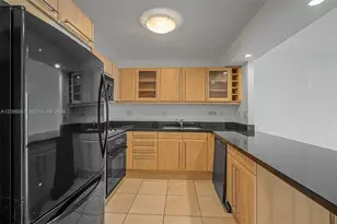 2301 Collins Ave, Miami Beach, FL 33139 - Photo 18