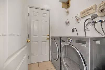 6114 SW 158th Pass, Miami, FL 33193 - Photo 14