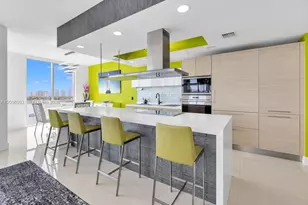 17111 Biscayne Blvd, North Miami Beach, FL 33160 - Photo 32