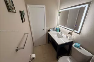 9601 NW 16th St, Pembroke Pines, FL 33024 - Photo 20