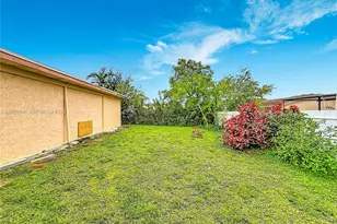 750 N Douglas Rd, Pembroke Pines, FL 33024 - Photo 4