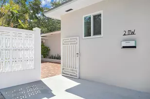 2 NW 89th St, El Portal, FL 33150 - Photo 34