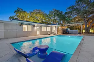 2 NW 89th St, El Portal, FL 33150 - Photo 26
