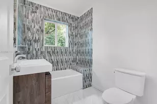 2 NW 89th St, El Portal, FL 33150 - Photo 26